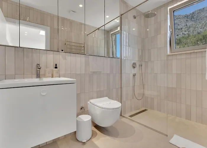 빌라 Ester - Stunning View ! - Makarska Exklusiv 포드고라